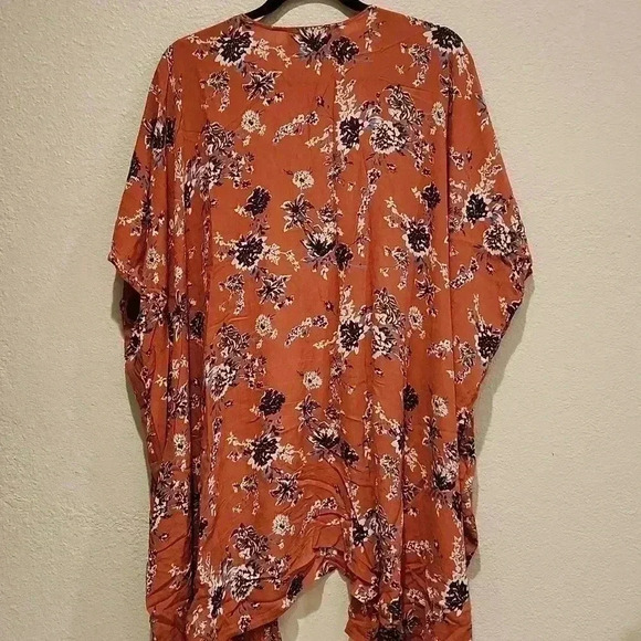 Kimono Open Front Floral Print - Picture 6 of 6